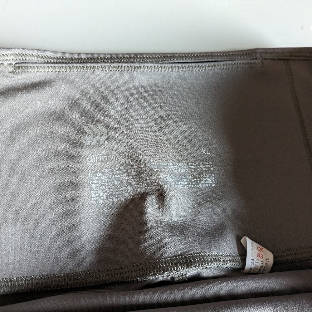 All In Motion Ultra High-Rise Full-Length Sculpting yoga pants NWOT Size XL - Picture 4 of 4
